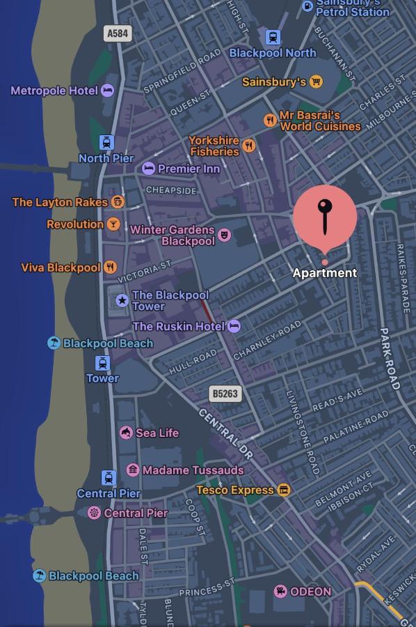 Safari Apartment, Free Parking, 10Min Walk To Blackpool Tower, Sleeps 12 Exteriér fotografie